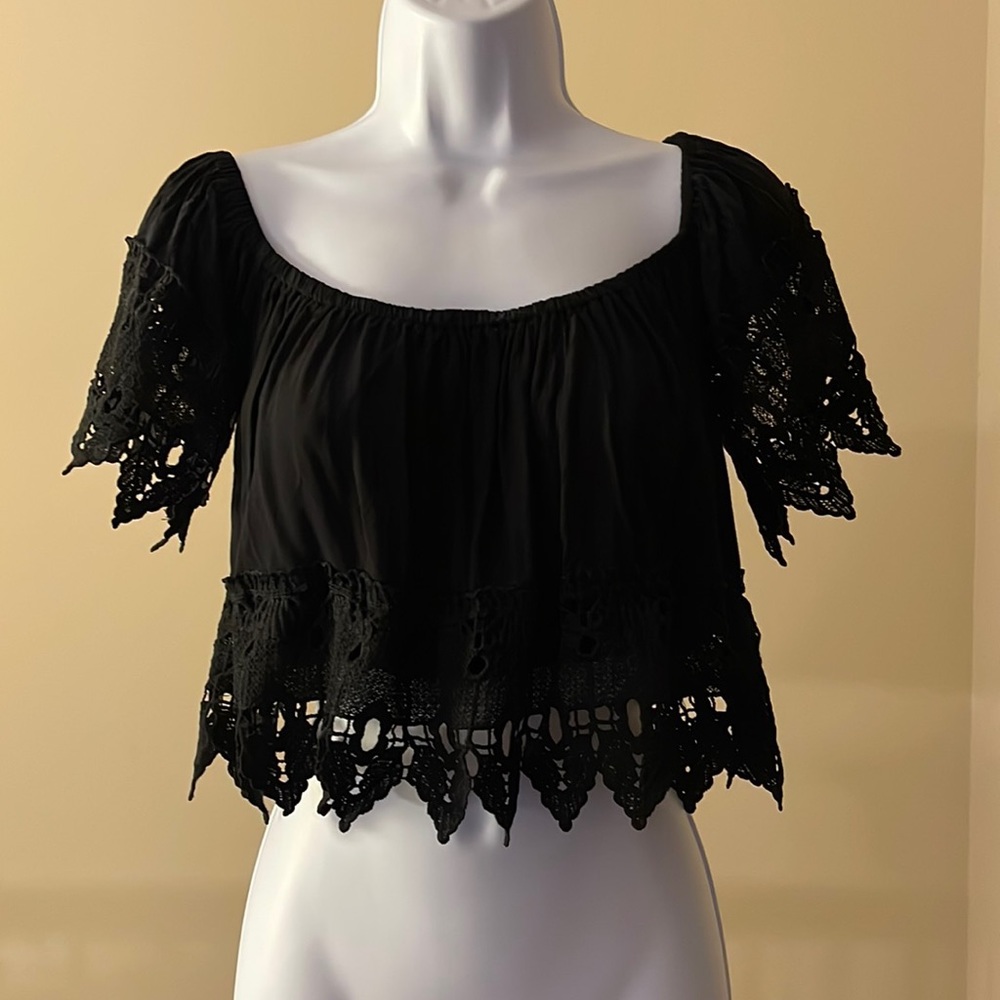Small lace crop top
